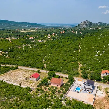 Villa Diva